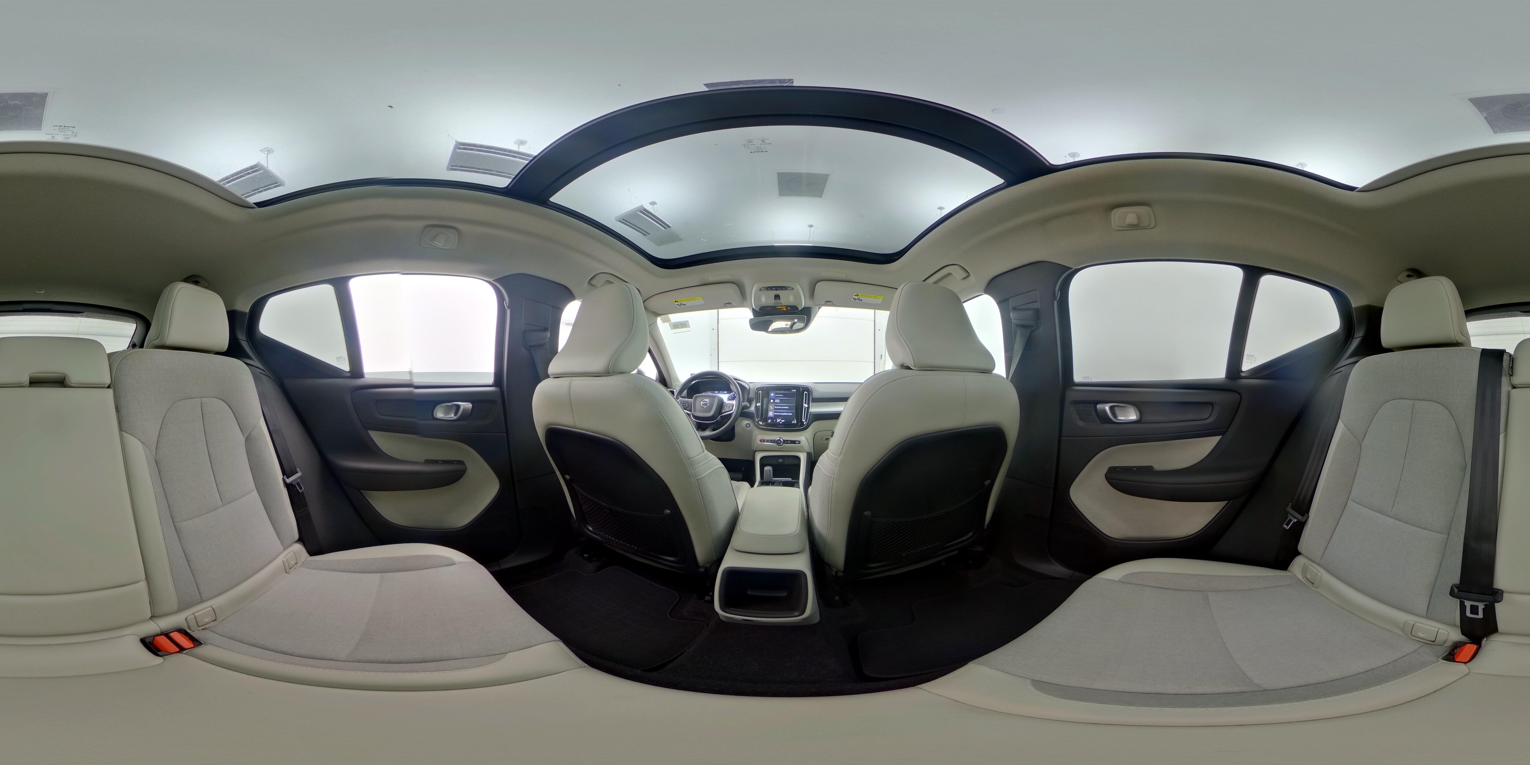 2020 Volvo XC40 Momentum - Photo 26