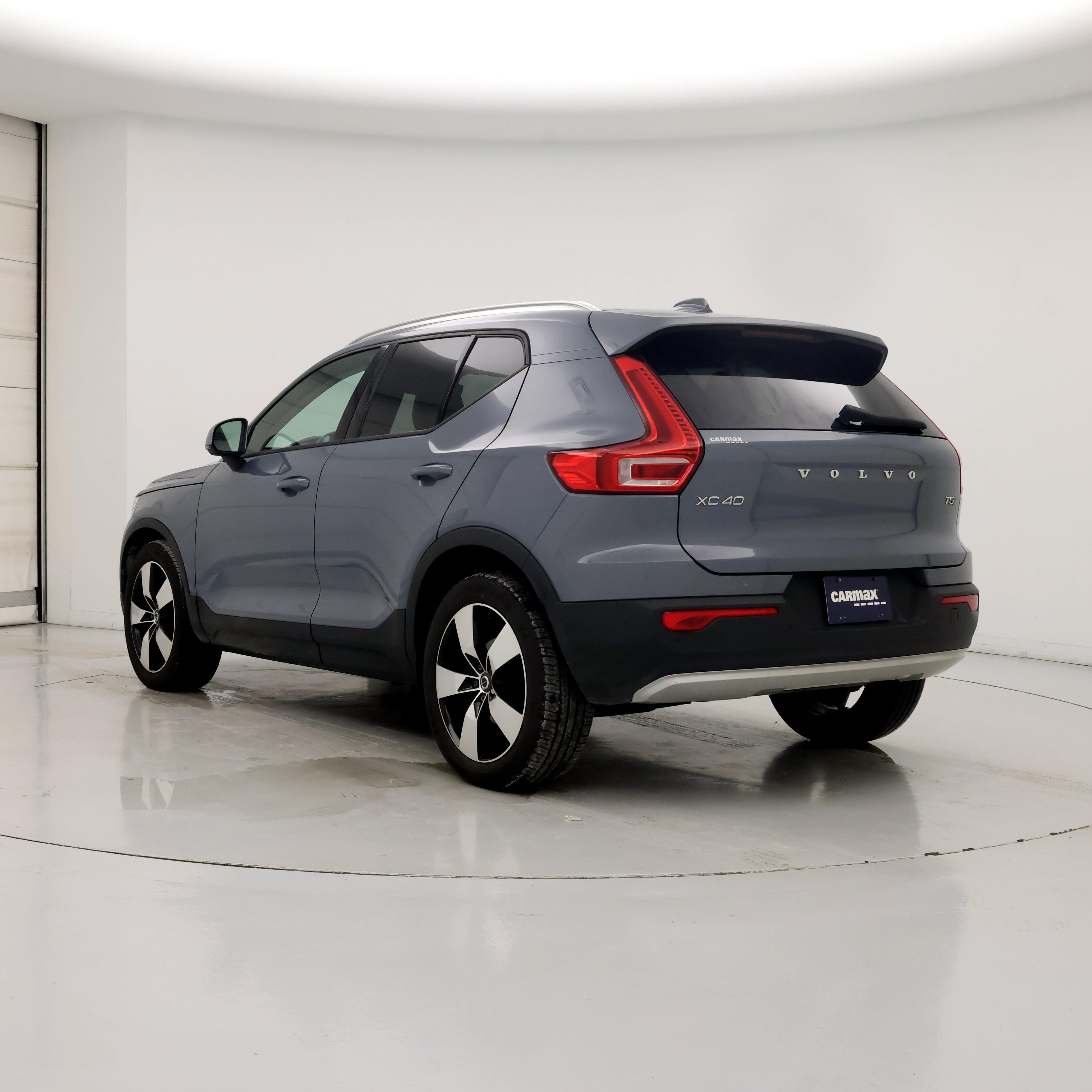 Thumbnail: 2020 Volvo XC40 - 2