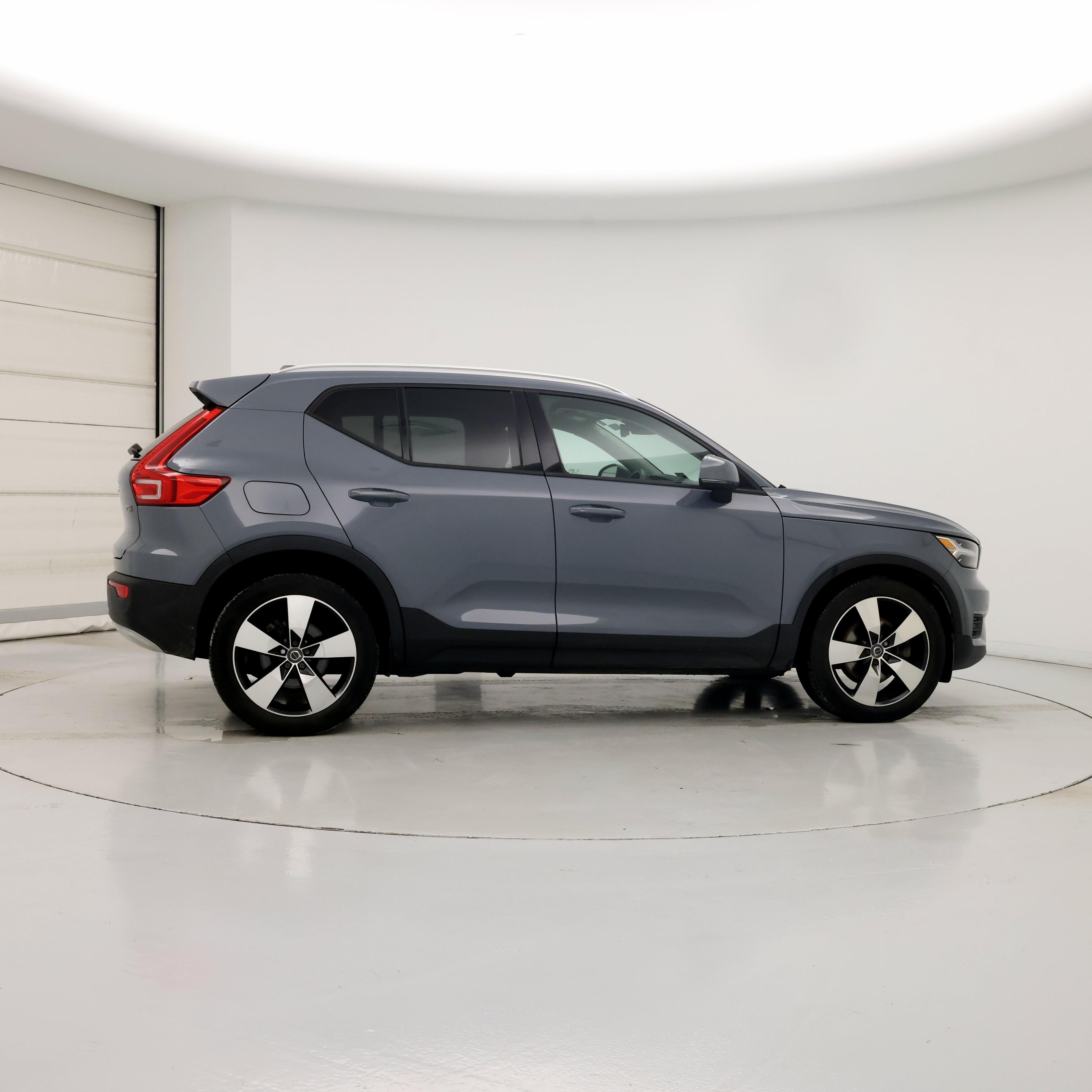 Thumbnail: 2020 Volvo XC40 - 7