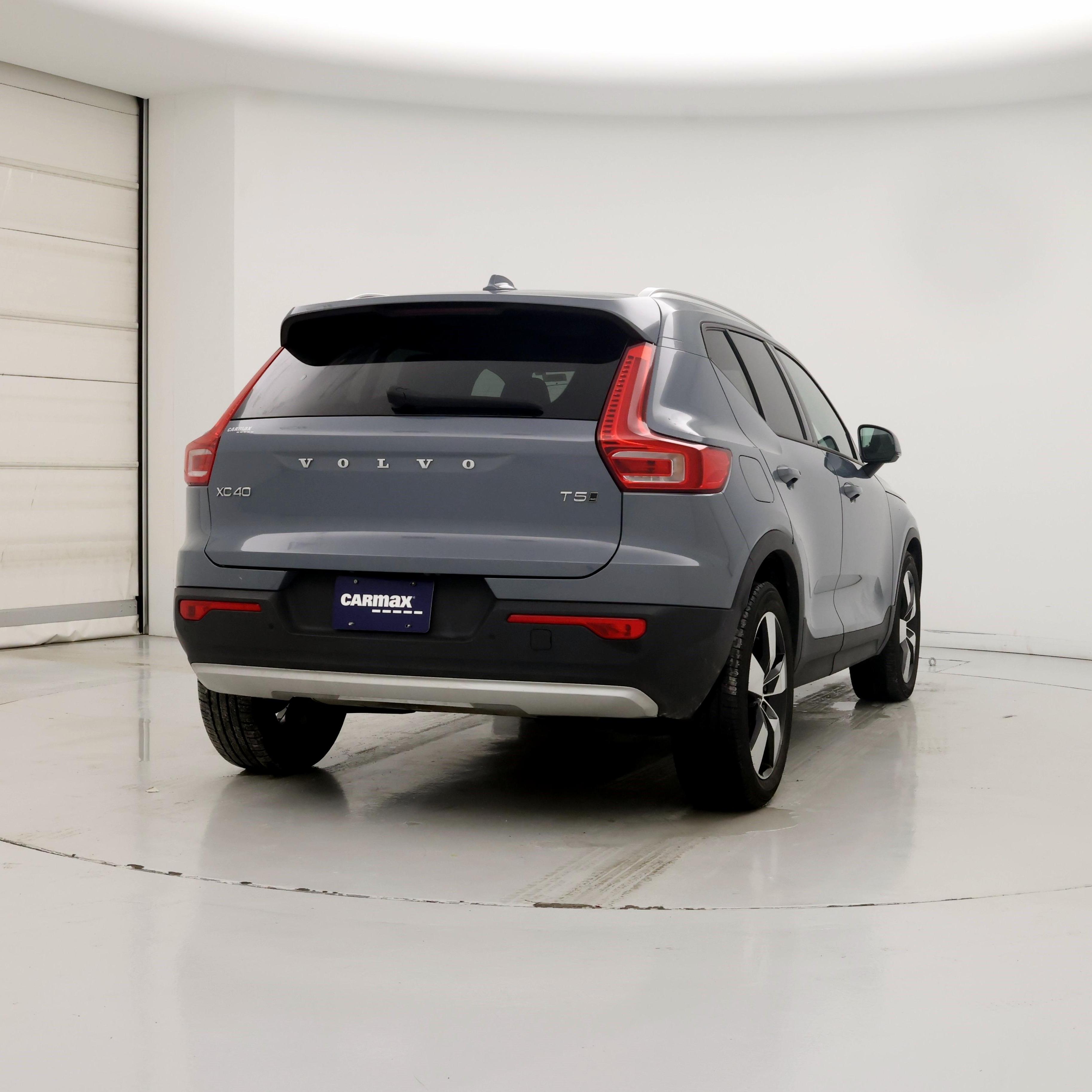 Thumbnail: 2020 Volvo XC40 - 8