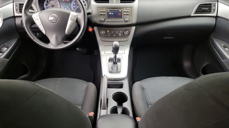 2014 Nissan Sentra SR 9