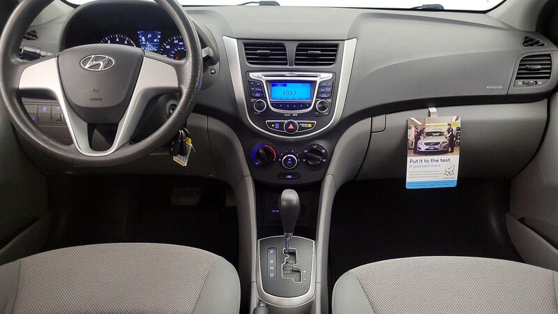 2013 Hyundai Accent GLS 9