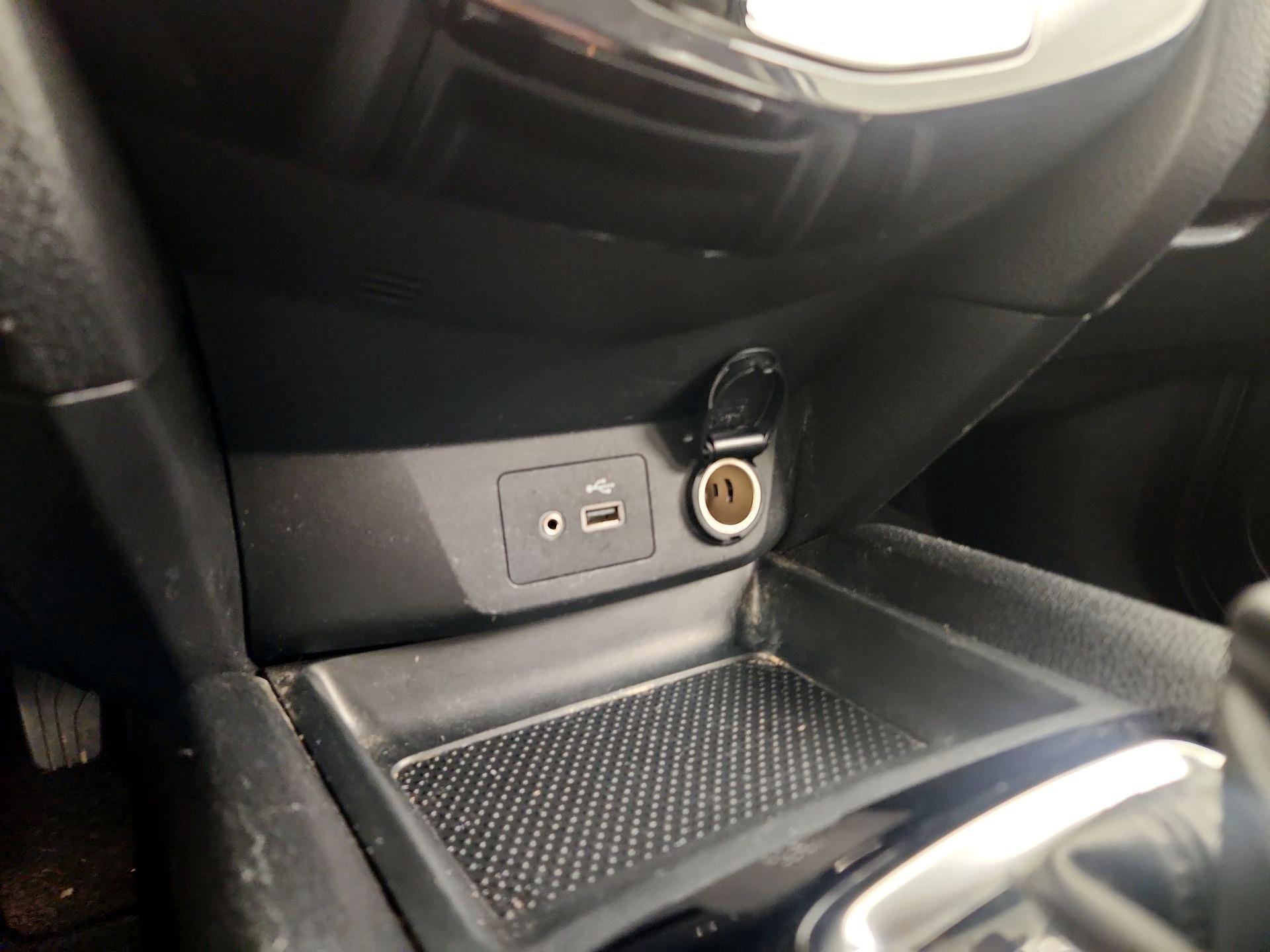 Thumbnail: 2022 Nissan Rogue Sport - 18