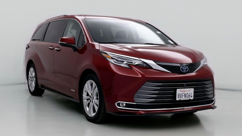 2021 Toyota Sienna Platinum Hero Image