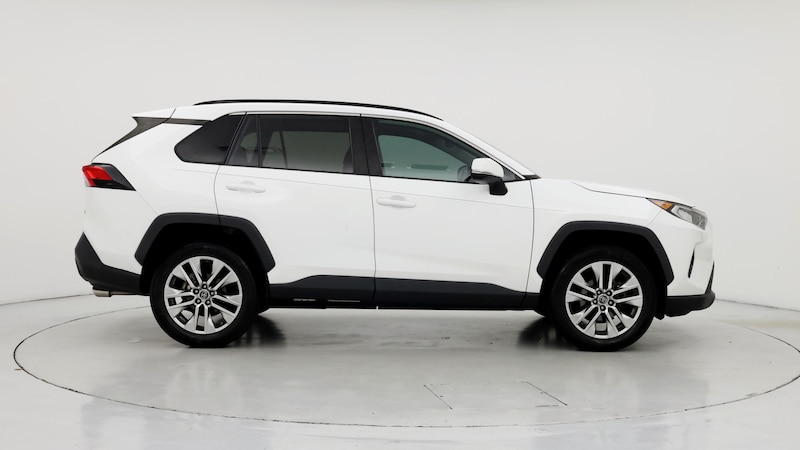 2019 Toyota RAV4 XLE Premium 7