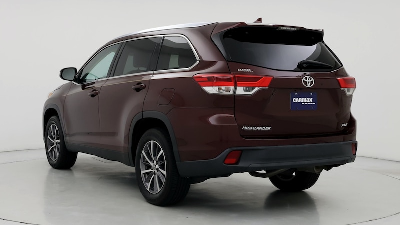 2019 Toyota Highlander XLE 2