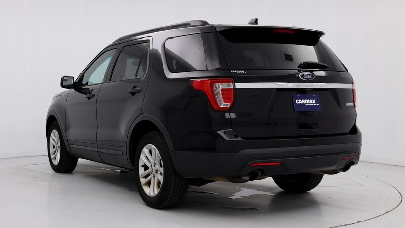 2017 Ford Explorer  2