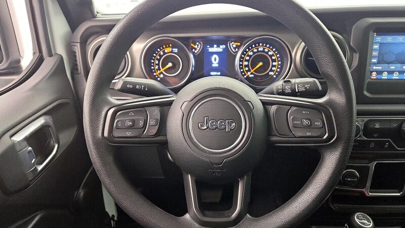 2023 Jeep Wrangler Sport 10