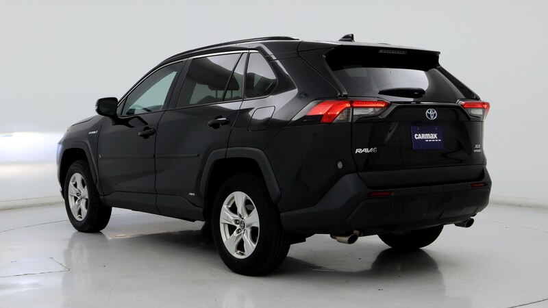 2020 Toyota RAV4 XLE 2