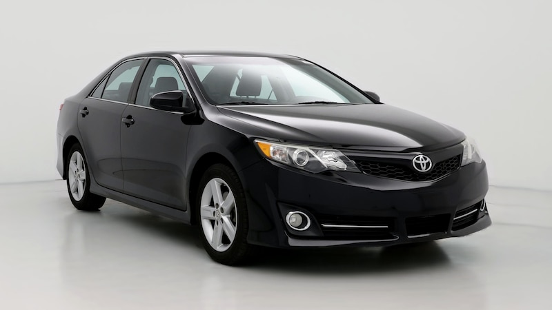 2013 Toyota Camry SE Hero Image