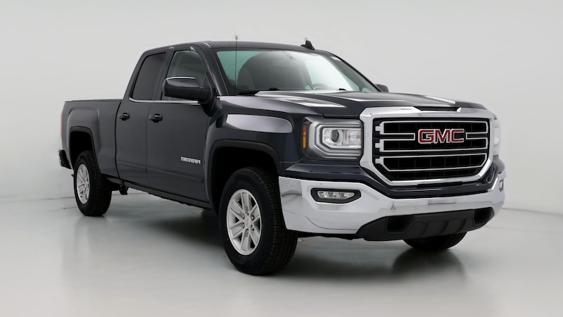 2017 GMC Sierra 1500 SLE Hero Image