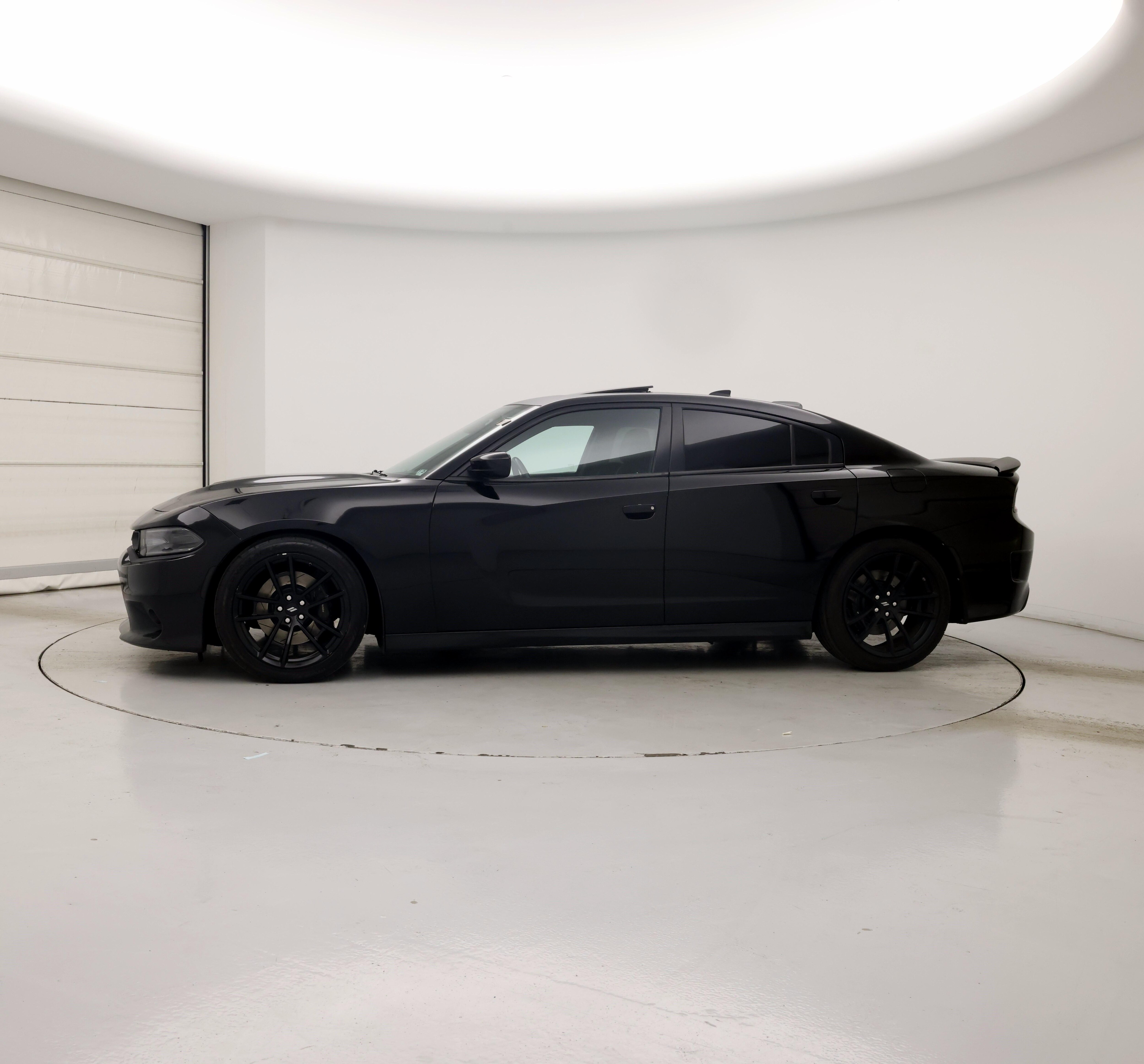 Thumbnail: 2020 Dodge Charger - 3