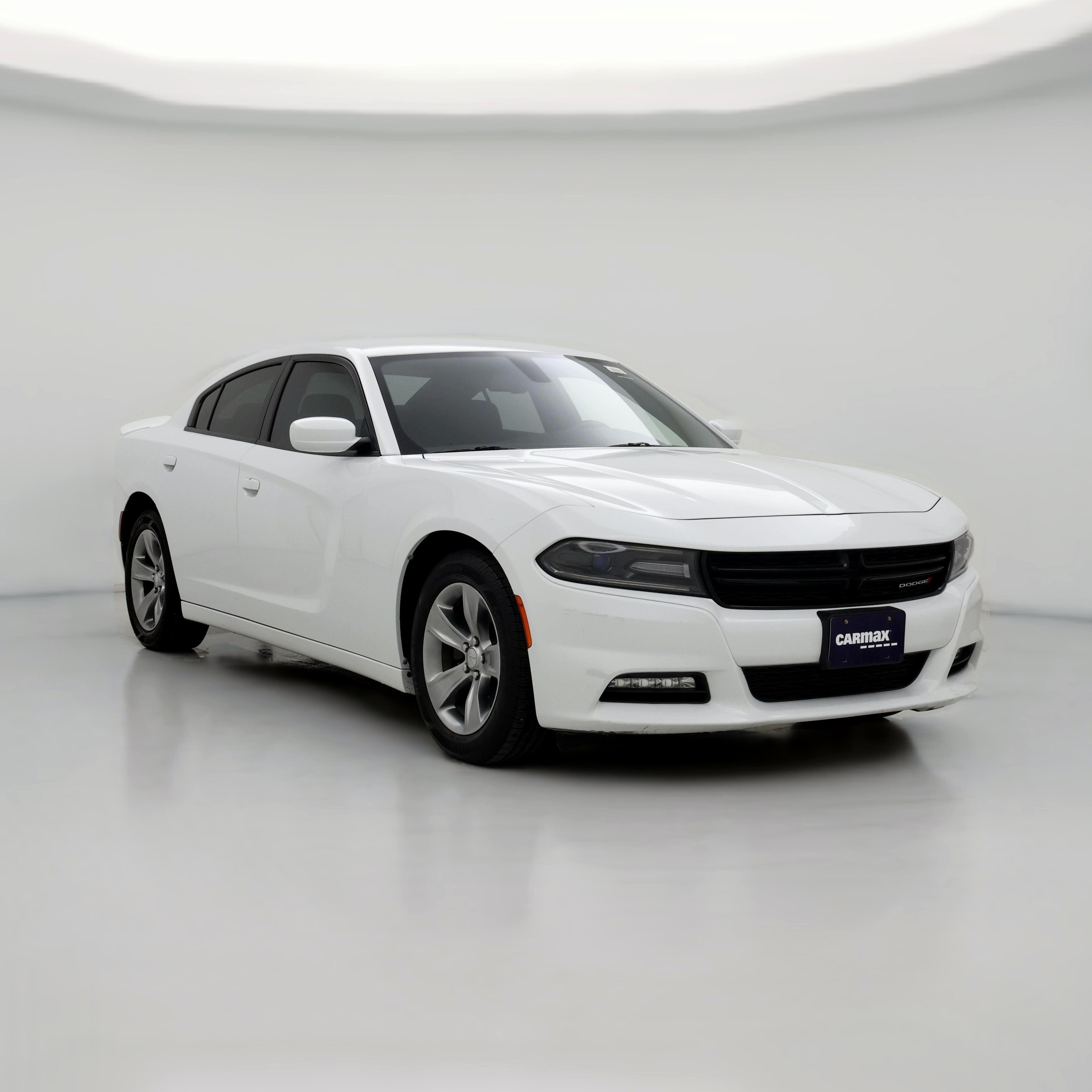 2015 dodge charger store rt white