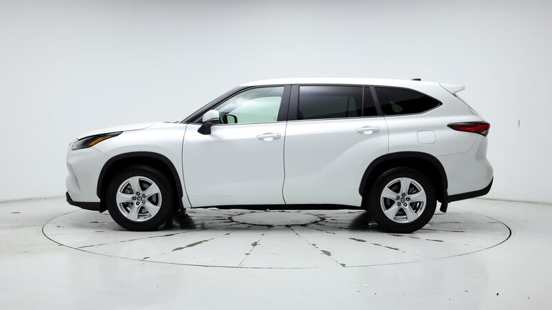 2023 Toyota Highlander LE 3