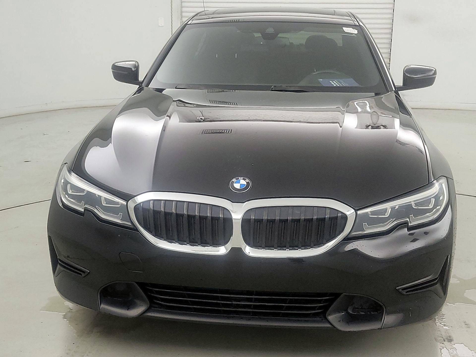 Thumbnail: 2020 BMW 3 Series - 2