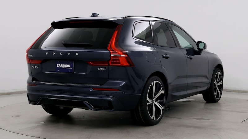 2023 Volvo XC60 B5 Ultimate 8