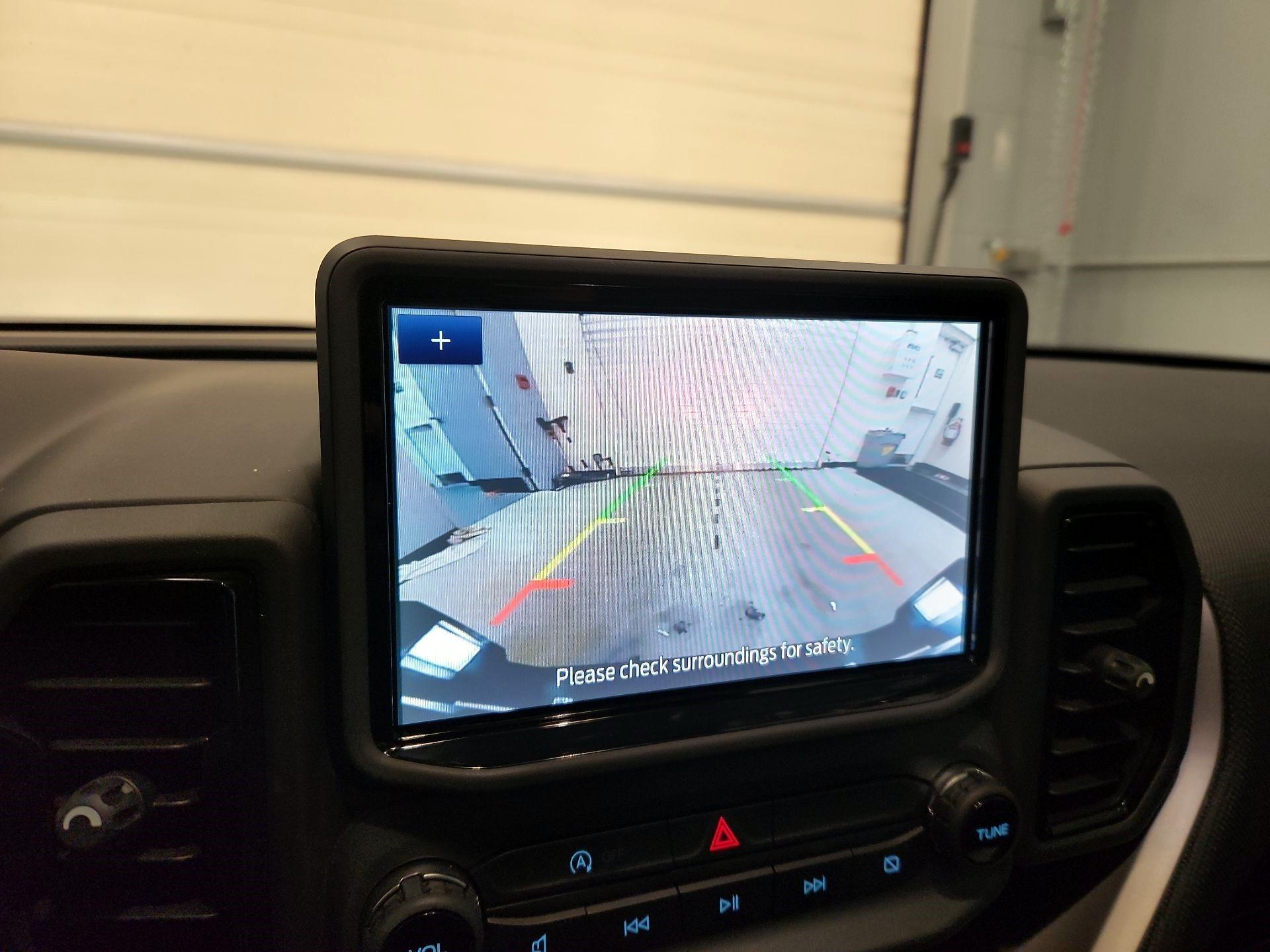 Thumbnail: 2021 Ford Bronco Sport - 14