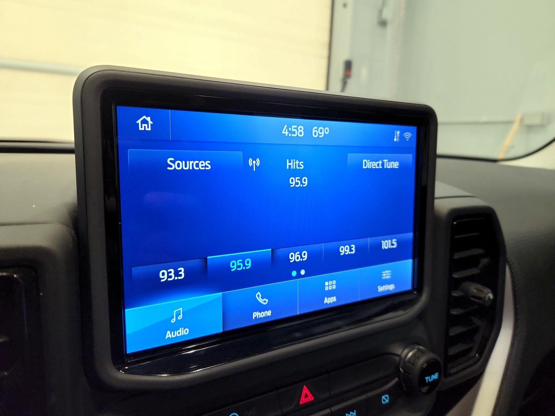 Thumbnail: 2021 Ford Bronco Sport - 15