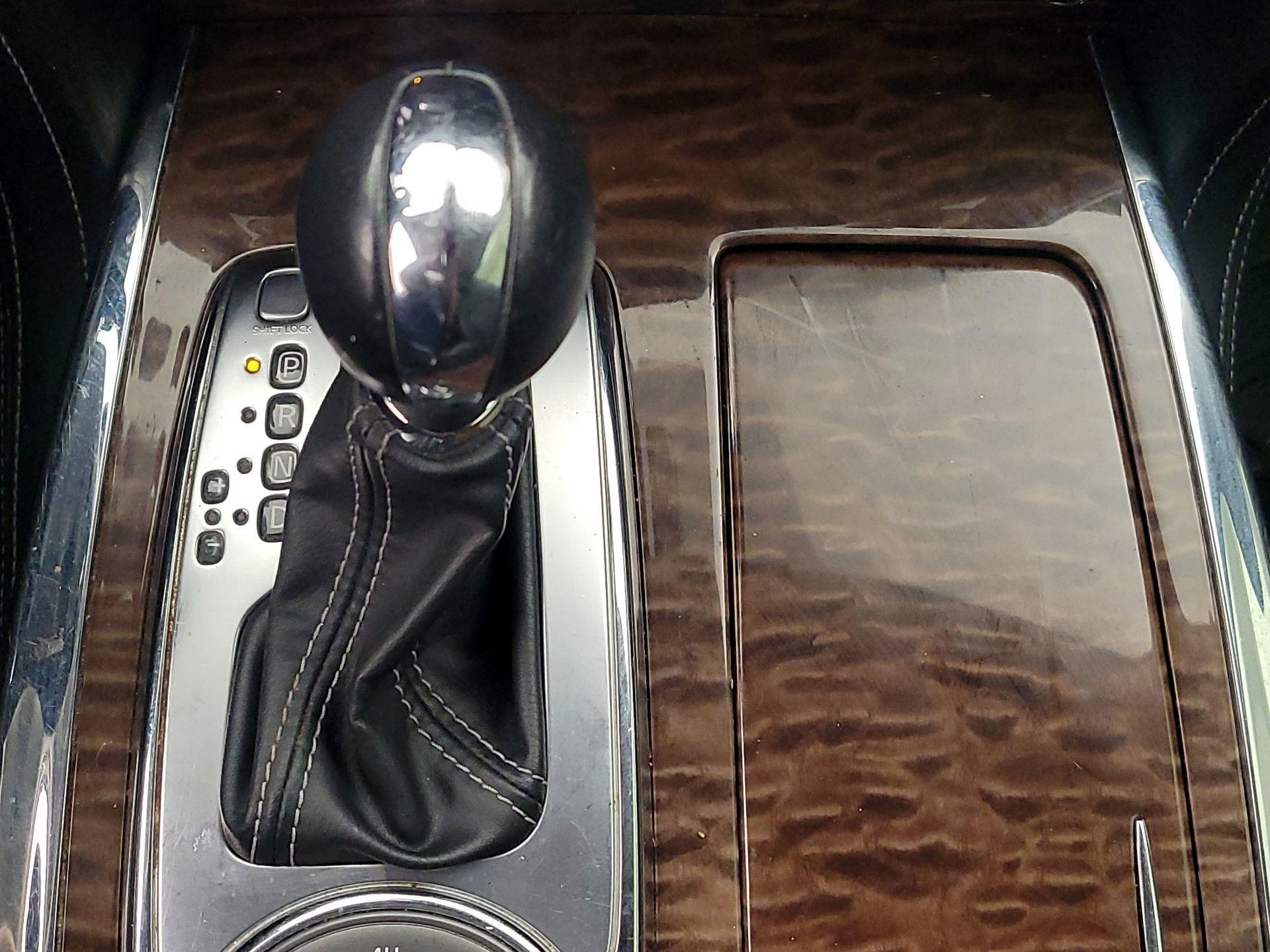 Thumbnail: 2018 Nissan Armada - 18