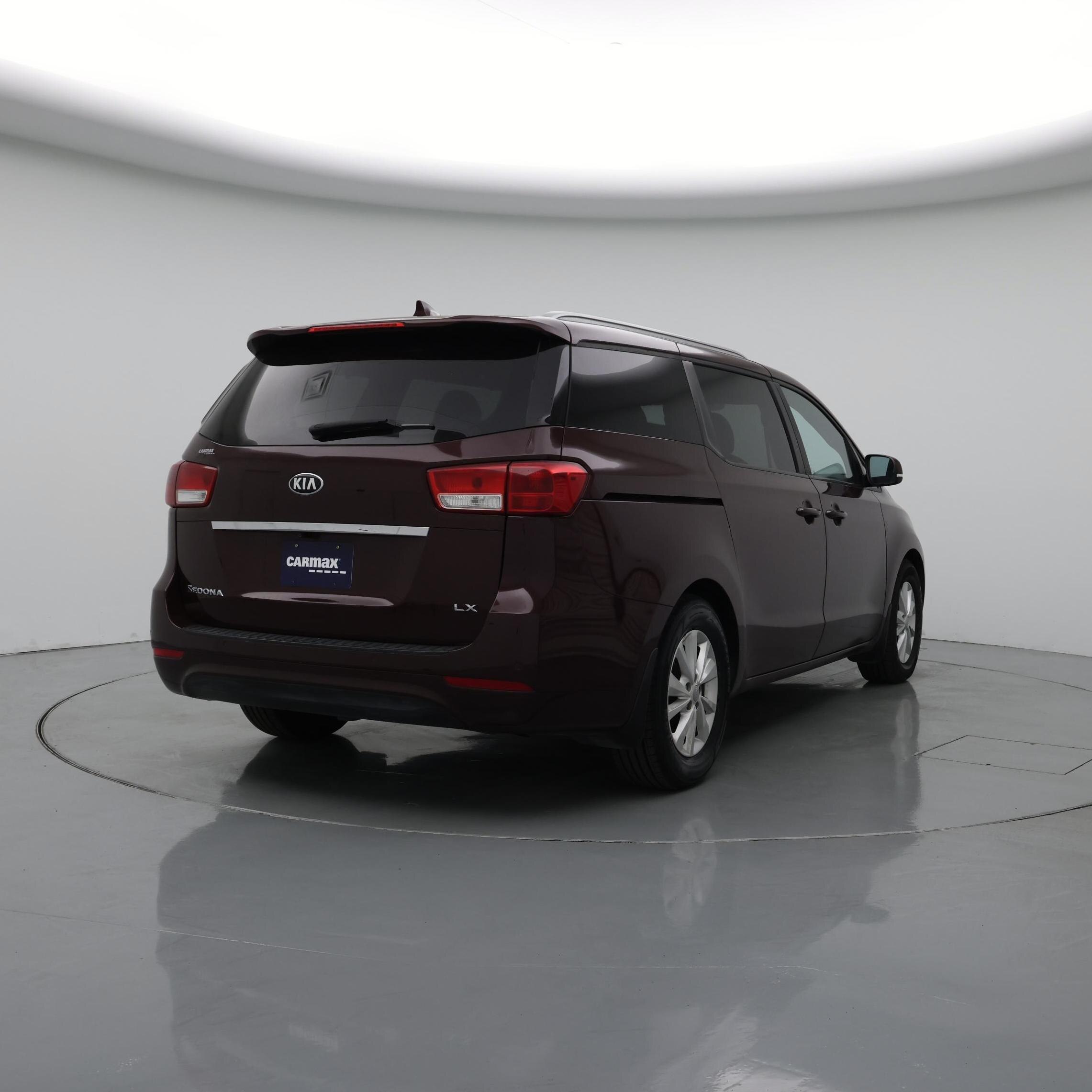 Thumbnail: 2017 Kia Sedona - 8