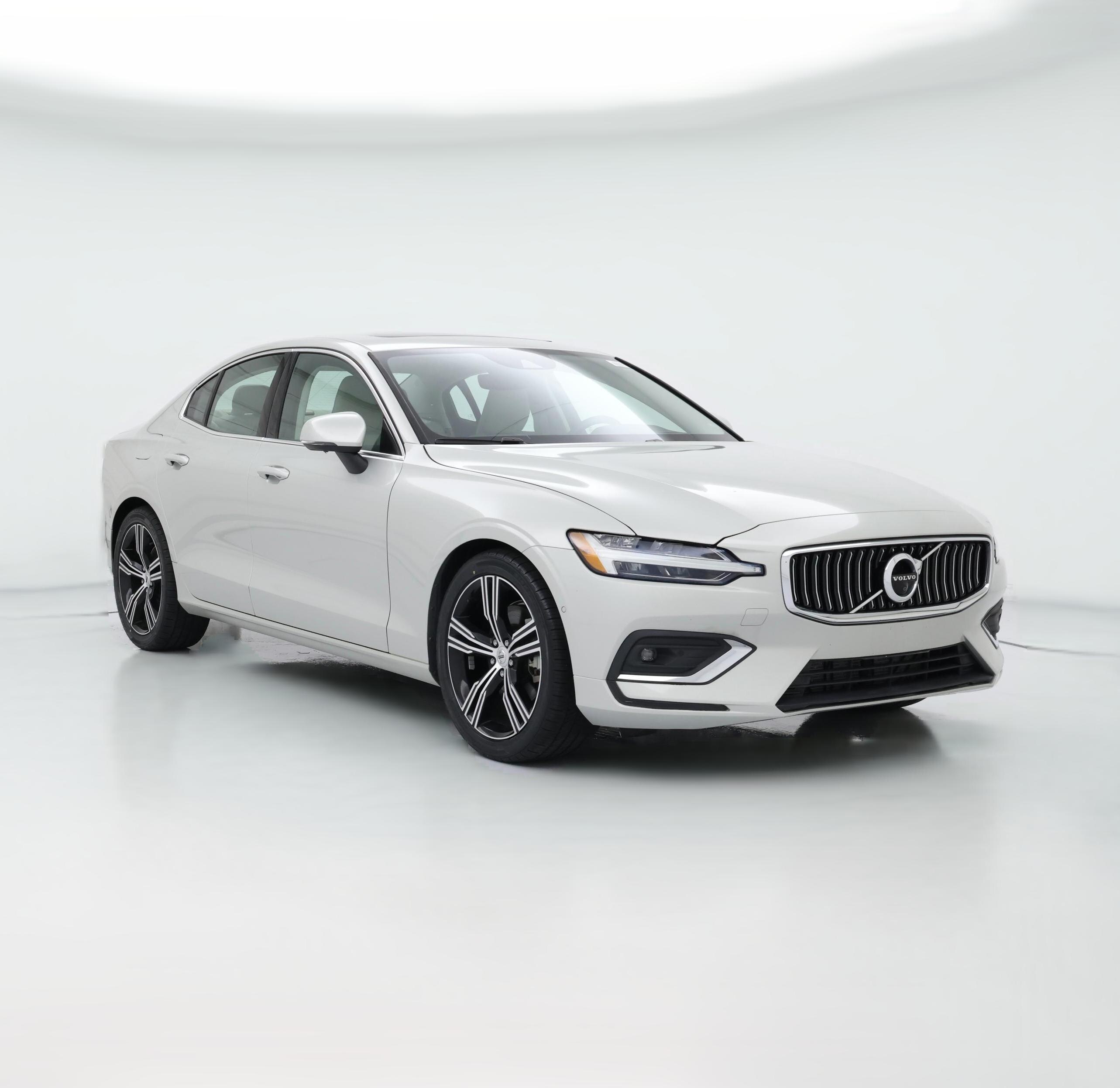 Thumbnail: 2022 Volvo S60 - 1