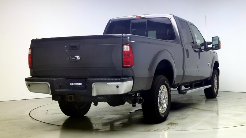 2015 Ford F-250 XLT 8