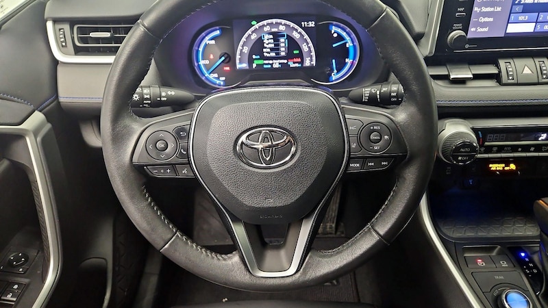 2021 Toyota RAV4 XSE 10