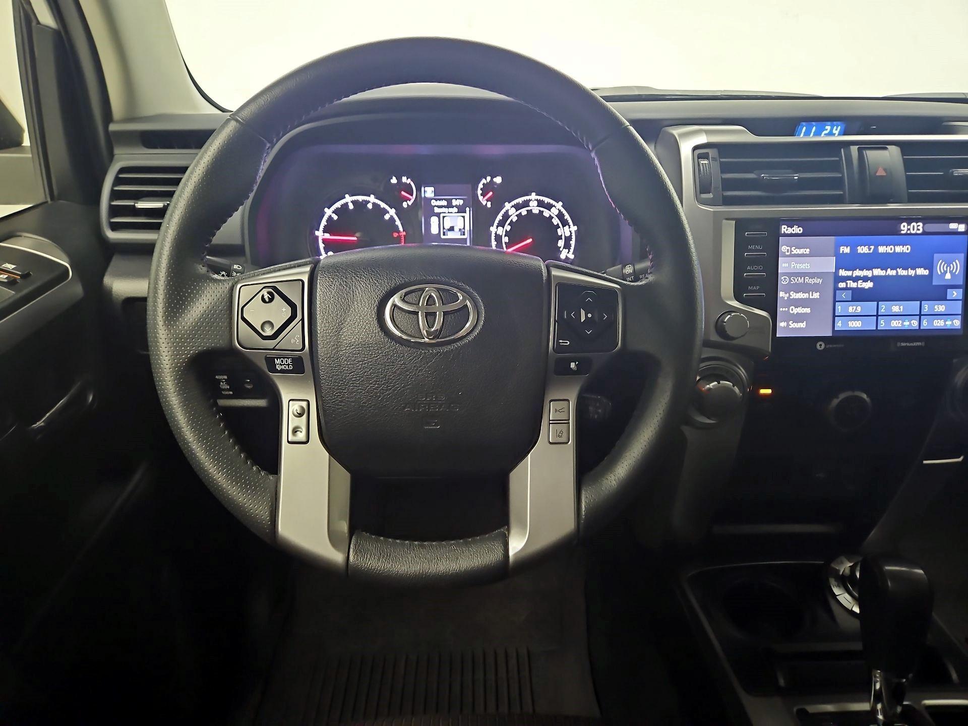 Thumbnail: 2022 Toyota 4Runner - 10