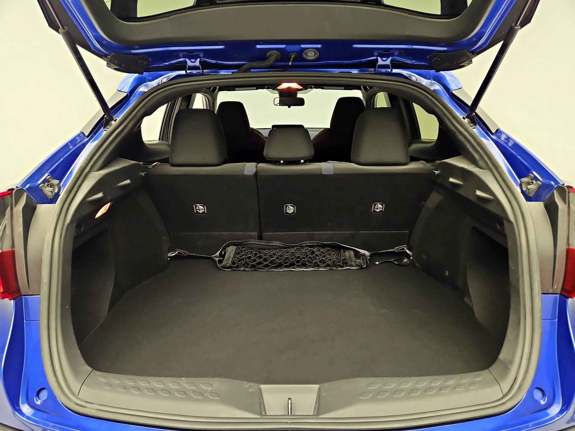 Thumbnail: 2021 Toyota C-HR - 20