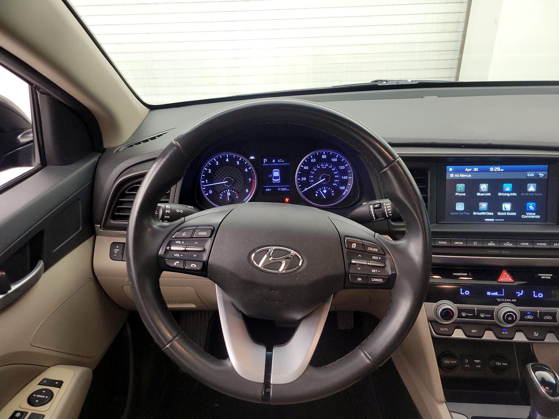 Thumbnail: 2020 Hyundai Elantra - 10