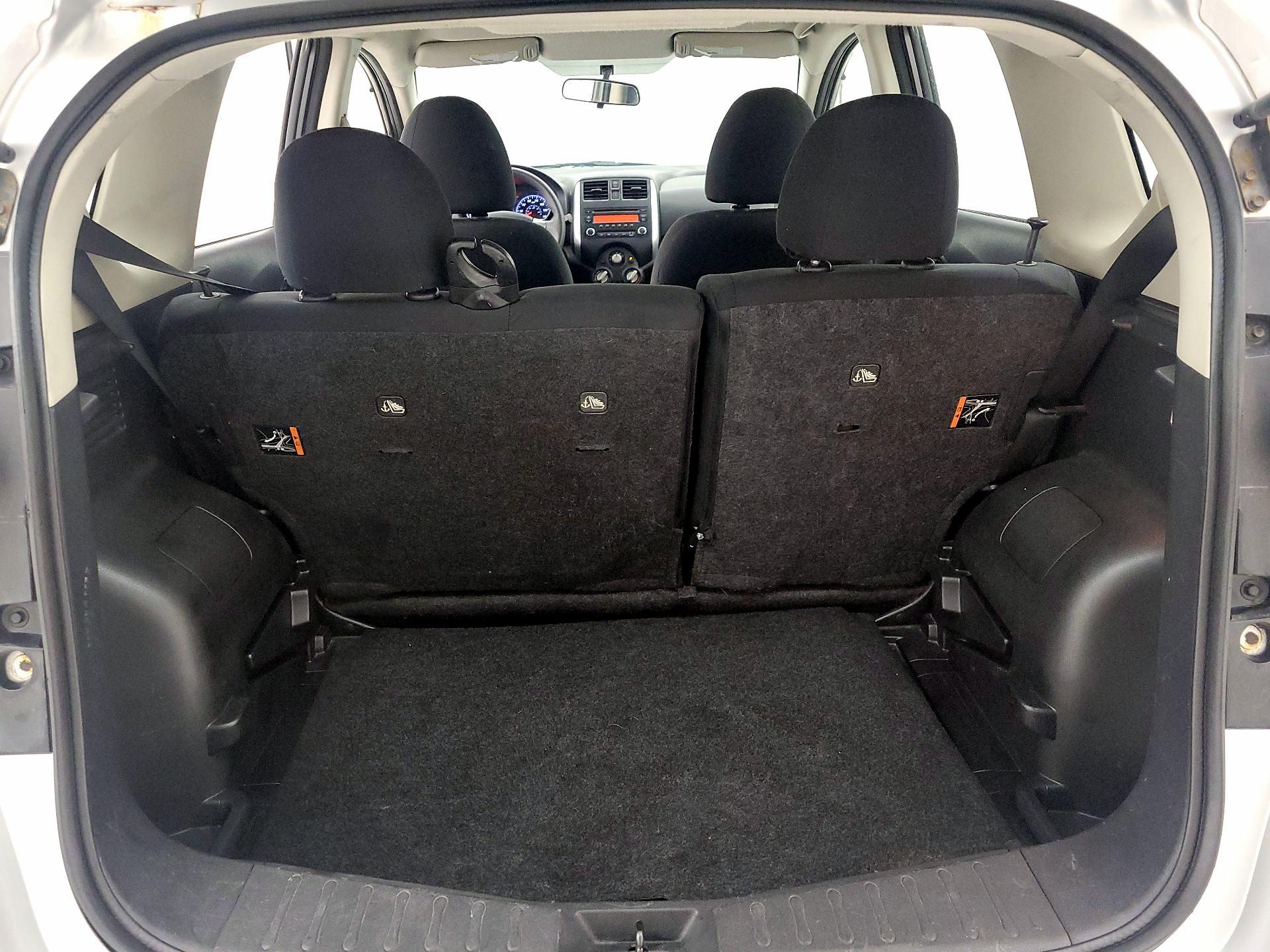 Thumbnail: 2014 Nissan Versa Note - 19