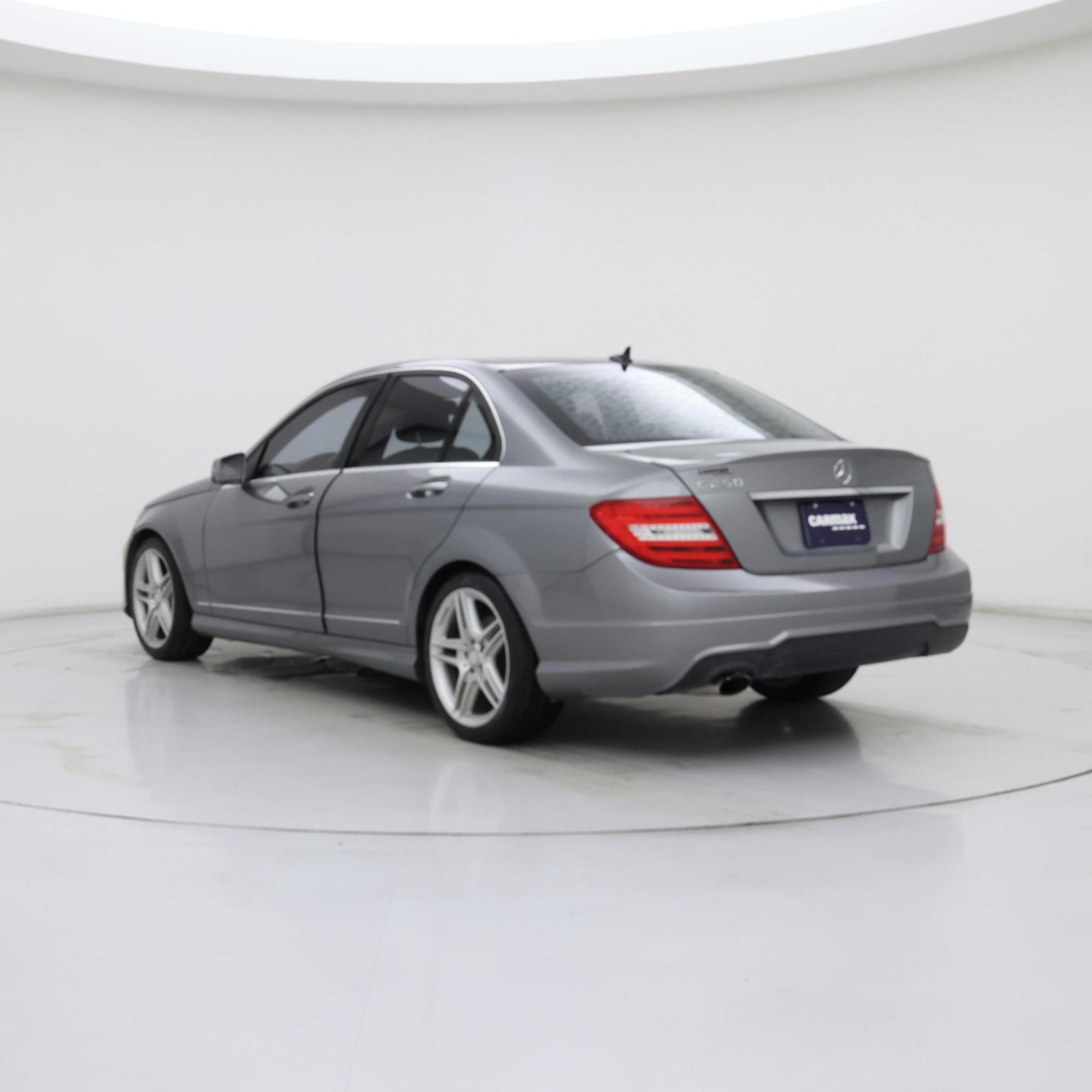 Thumbnail: 2014 Mercedes-Benz C-Class - 2