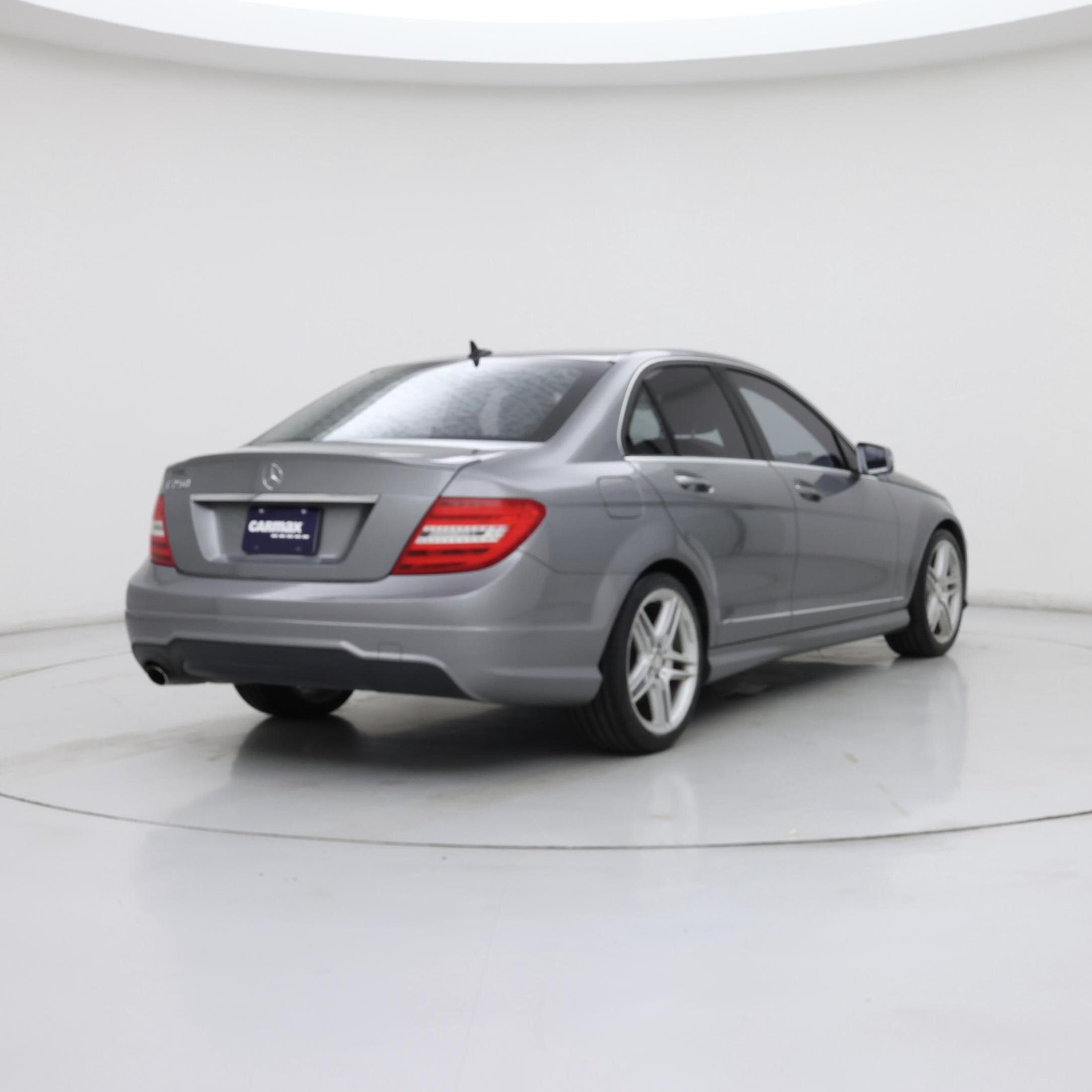 Thumbnail: 2014 Mercedes-Benz C-Class - 8