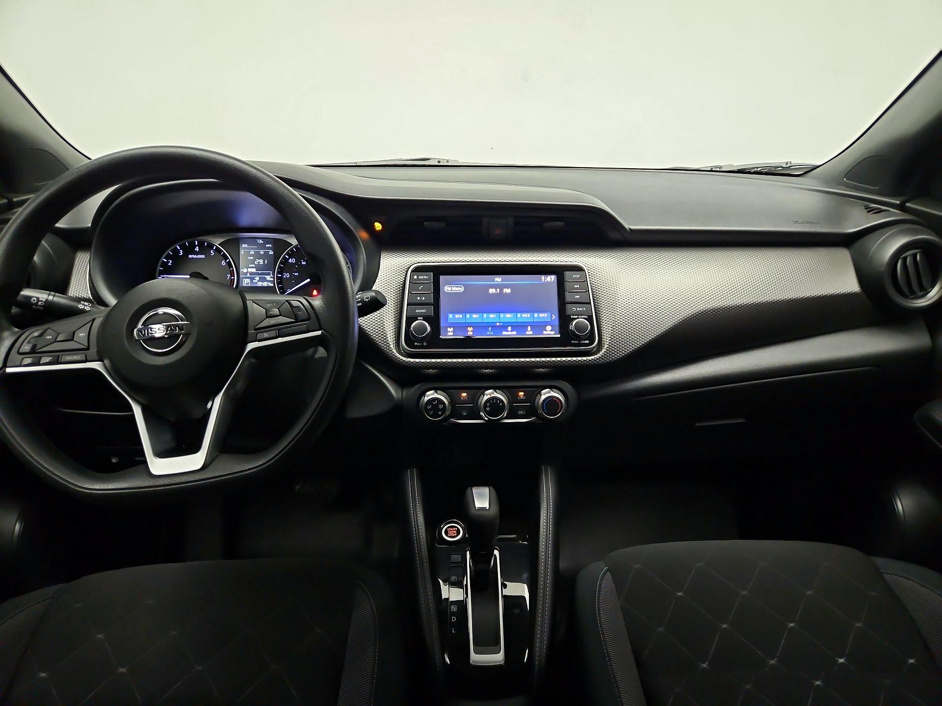 Thumbnail: 2019 Nissan Kicks - 9