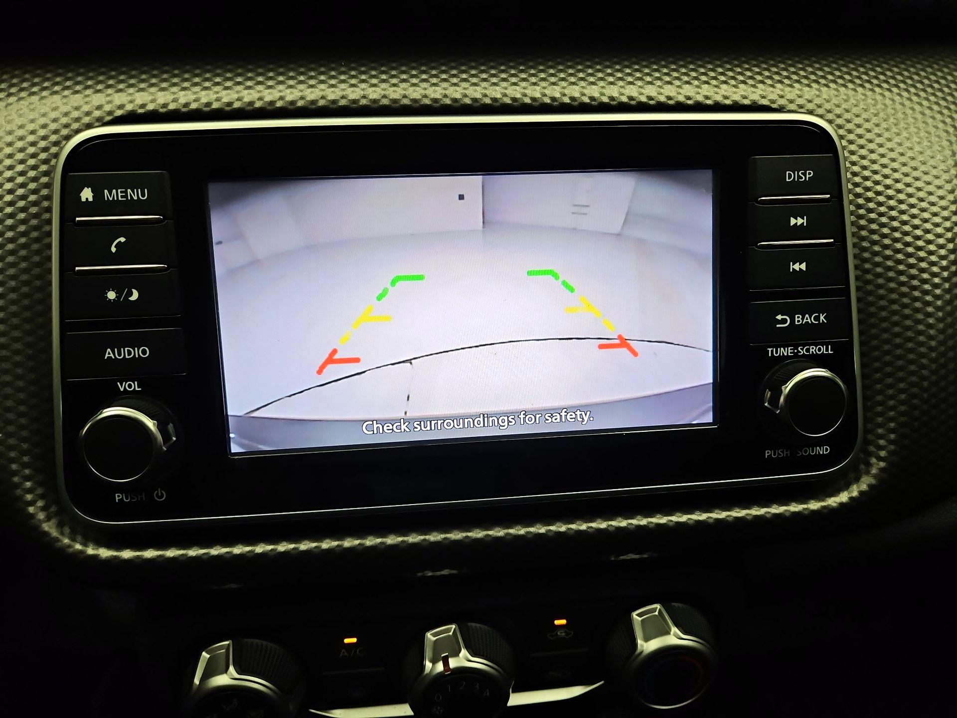 Thumbnail: 2019 Nissan Kicks - 14