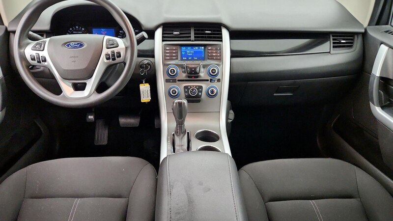 2013 Ford Edge SE 9