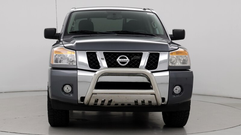 2013 Nissan Titan SV 5