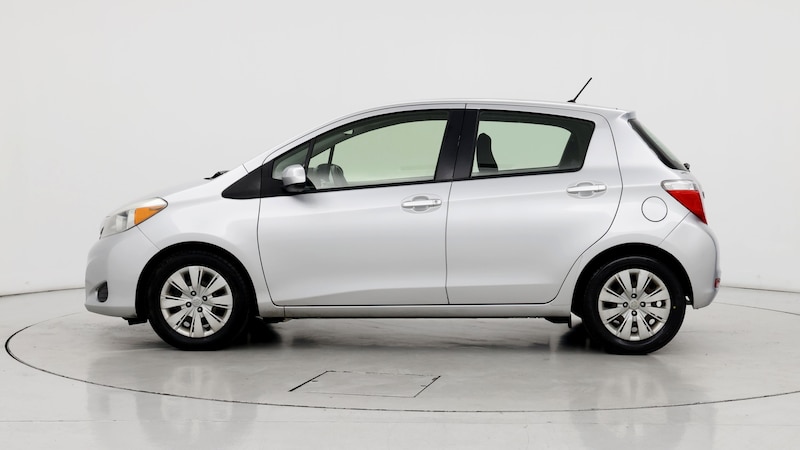 2013 Toyota Yaris LE 3