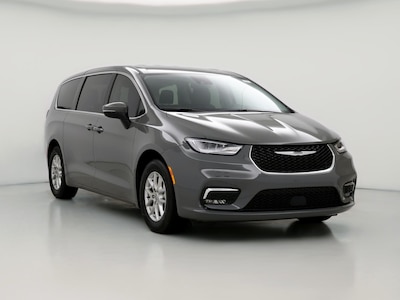 2023 Chrysler Pacifica Touring L -
                Tri-Cities, TN