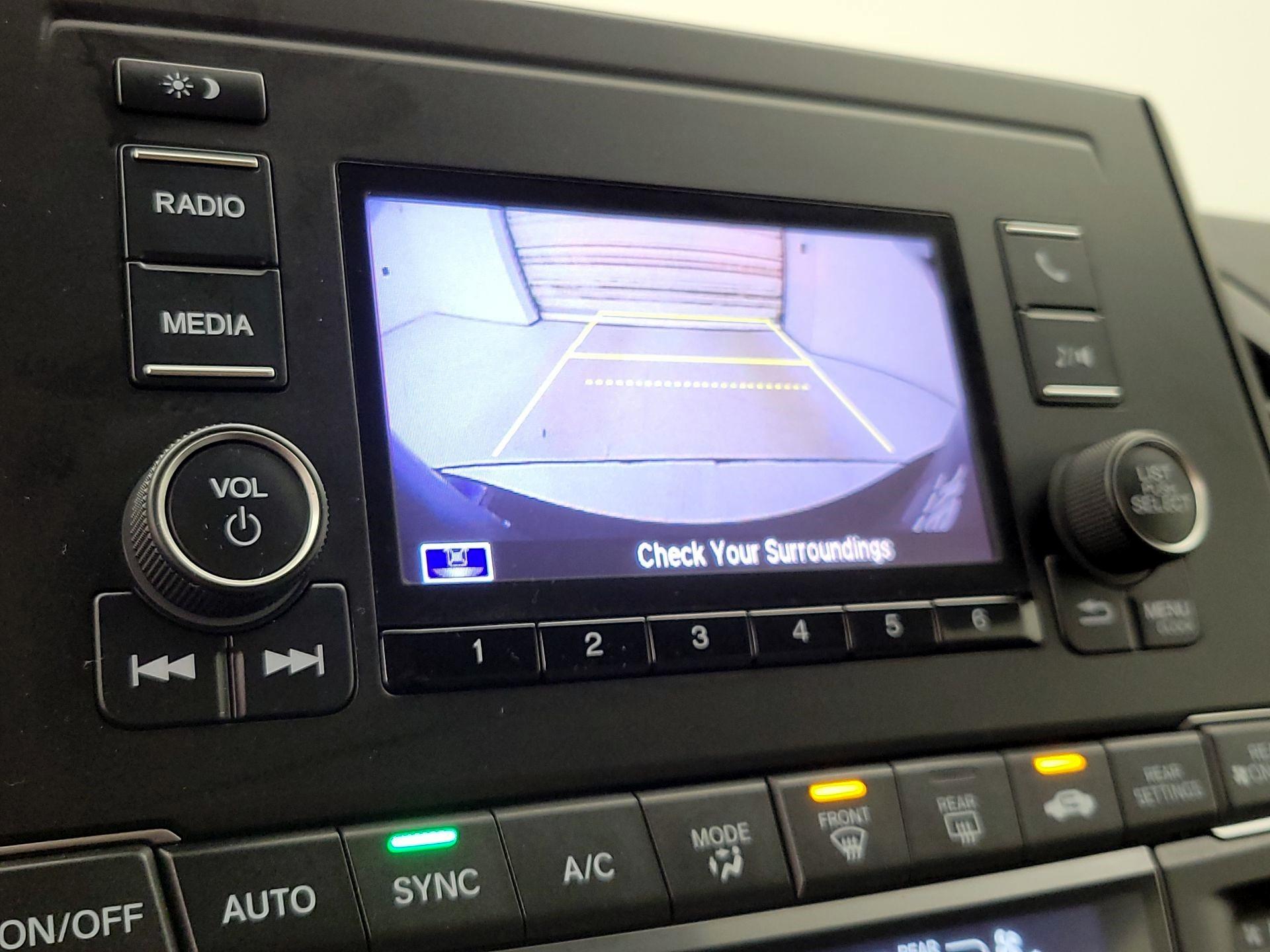 Thumbnail: 2020 Honda Odyssey - 14