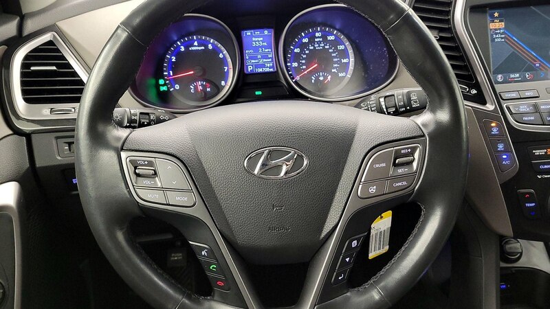 2013 Hyundai Santa Fe GLS 10