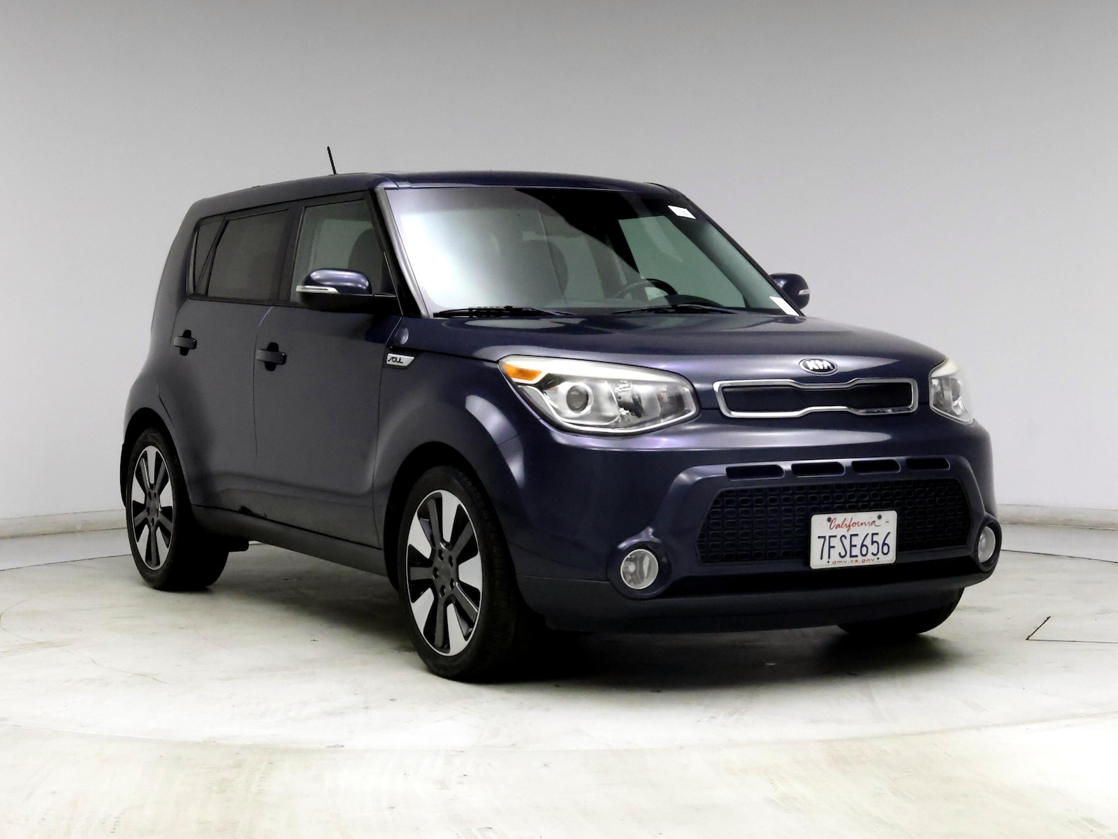 Used 2015 Kia Soul Exclaim with VIN KNDJX3A57F7165961 for sale in Kenosha, WI