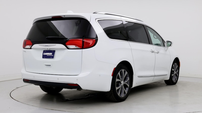 2018 Chrysler Pacifica Limited 8