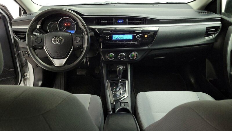 2014 Toyota Corolla LE 9