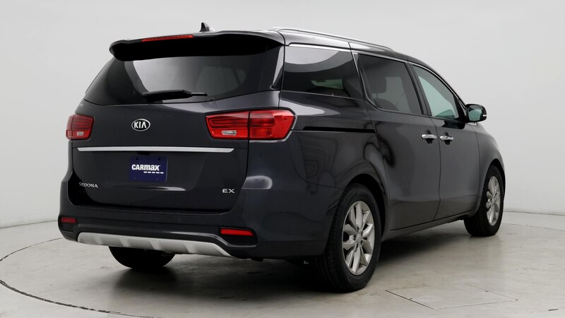 2019 Kia Sedona EX 8