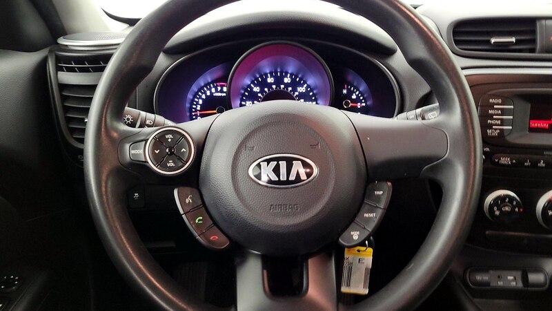 2016 Kia Soul  10