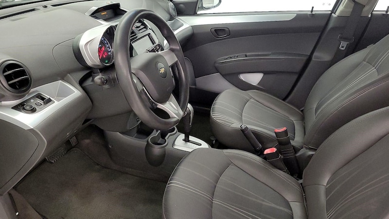2014 Chevrolet Spark LT 11