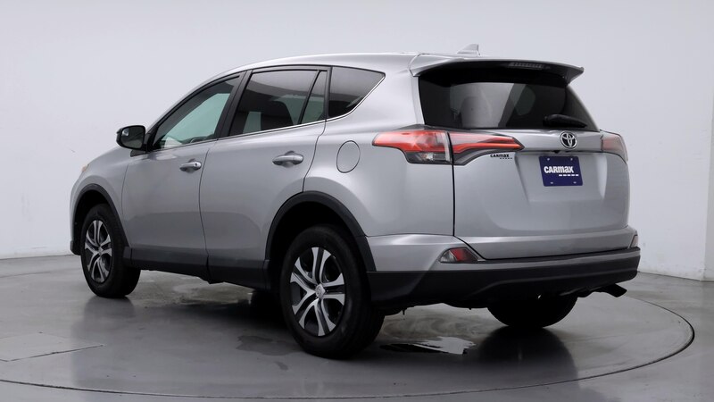 2018 Toyota RAV4 LE 2