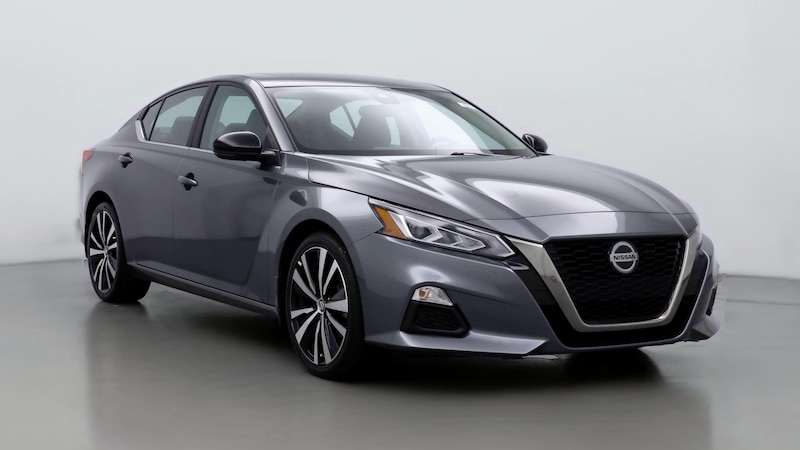 2020 Nissan Altima SR Hero Image