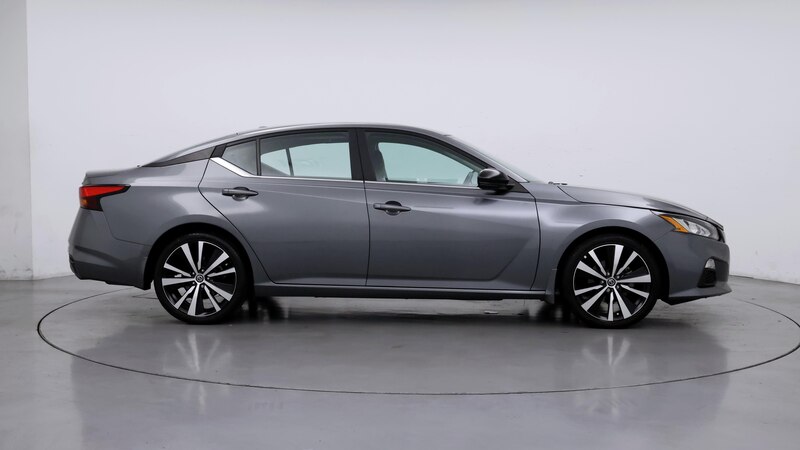2020 Nissan Altima SR 7